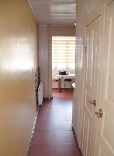 ist petrol tbilisi prospekti: Bakı, 5 otaqlı, Köhnə tikili, m. Həzi Aslanov, 120 kv. m — 13