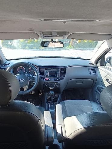 karola: Kia Rio: 1.4 l | Hetçbek — 3