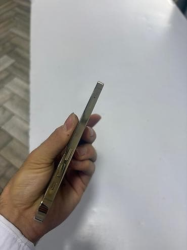 iphon xr: IPhone 12 Pro, 256 GB — 3