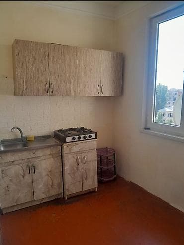 bine sovxoz evler: Bakı, 6-cı mikrorayon, 1 otaqlı, Köhnə tikili, m. Nəsimi, 35 kv. m — 9