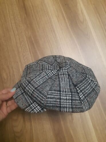 балаклава купить баку: Qizlar ucun payizliq papaq. Ideal vaziyyatda. Olcusu 57sm. Unvan — 2