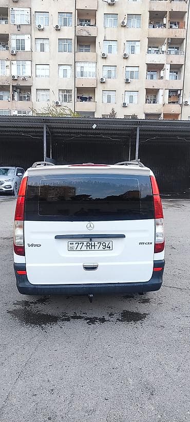 mercedes 200: Mercedes-Benz Vito: 2.2 l | 2009 il Van/Minivan — 5