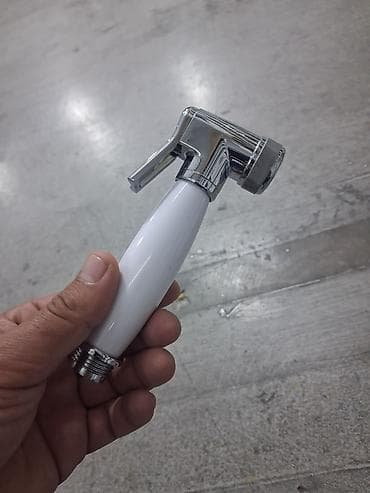 heyva cemi: Bidet sprey dəsti – əl duşu və ikili klapan Məhsul təsviri: - Tualet — 1