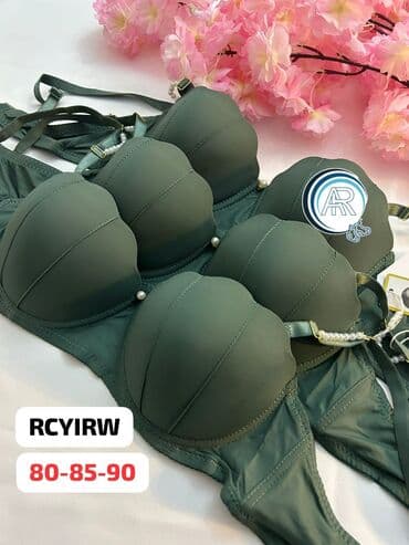 женские кожанные перчатки: Digər qadın geyimləri — 1