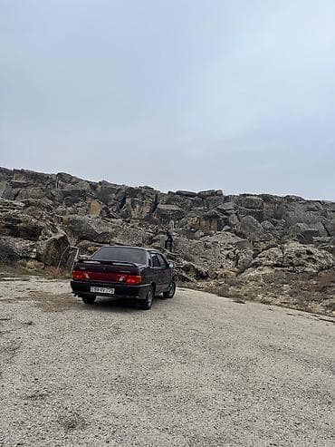 vito satilir: LADA Samara (sedan), tünd qəhvəyi rəng. - Kuzov: 4 qapılı, kompakt — 2