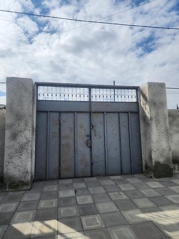 Darvaza 3.50 eni 2.90 hundurluyu 4 mm demir qalinligi curuyu sokuyu — 2