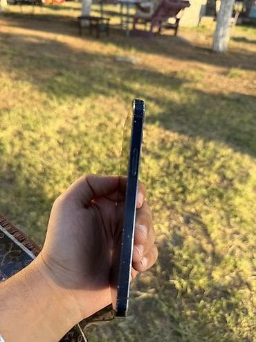 IPhone 12, Göy — 3