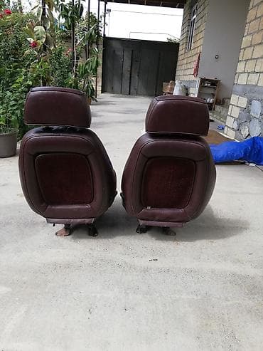 aksesuar avto: Avtomobil salonu üçün komplekt: iki ön oturacaq və sükan.cip — 4