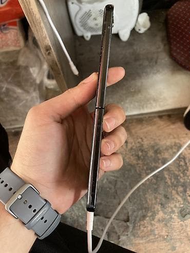 redmagic 10s pro: Samsung Z Flip, 256 GB, rəng - Qara, Qırıq — 3