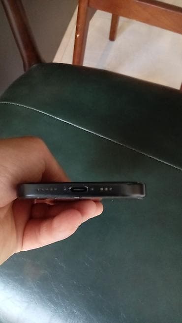 sert disk: IPhone 15, 256 GB, Midnight — 5