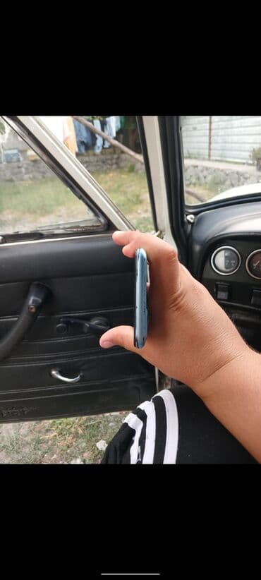 куплю морозилку б у: Funksional smartfon gündəlik istifadə üçün nəzərdə tutulmuşdur. Cihaz — 6