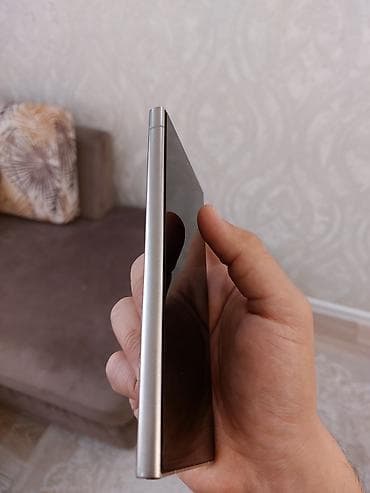 nokia 8600 luna: Samsung Galaxy S24 Ultra, 256 GB, rəng - Bej, Sensor, Barmaq izi, Simsiz şarj — 9