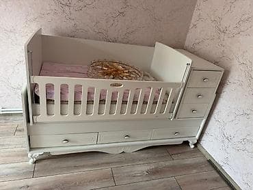 Детская мебель: Для девочки и мальчика, Четырехугольная, Колыбель, С бортиками, С матрасом, Без механизма качания — 1