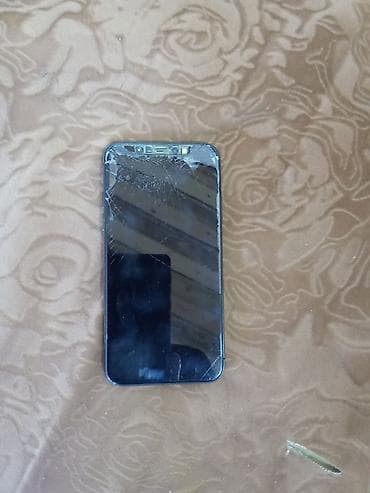 philips xenium 9@9h: IPhone X, 64 GB, Space Gray, Qırıq — 3