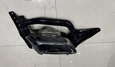 diffuser satisi: Bmw X7 arxa buferin sağ tərəf egzoz başlığı salaska ilə bir yerdə — 2