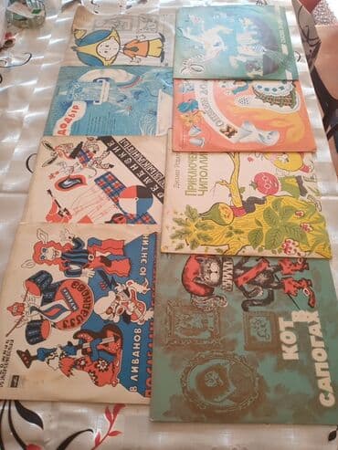 продать виниловые пластинки: Детские сказки,в хорошем состоянии,по 3 маната за плостинку,если — 1