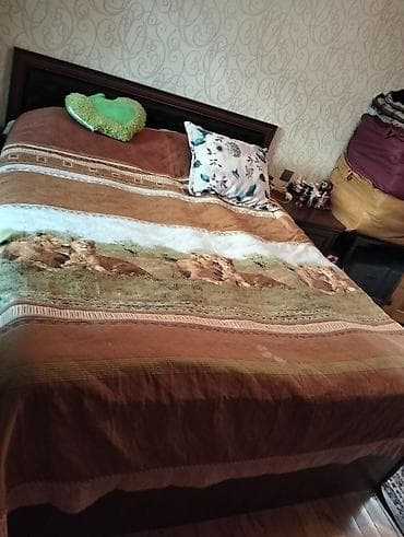 Двуспальная кровать, Без подьемного механизма, Без матраса, Без выдвижных ящиков — 1