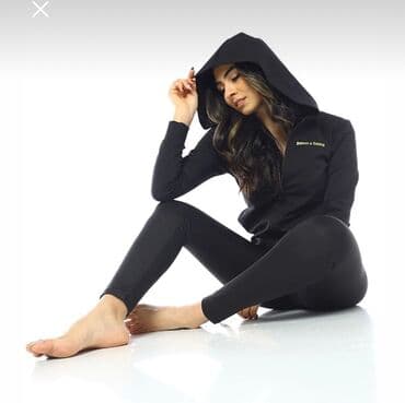 first class fit kahve: Termal terleden sport geyim icerisi saunadi ceki vermeye komek edir — 2