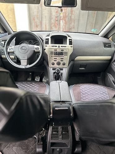 Nəqliyyat: Opel Zafira: 1.7 l | 2008 il 276000 km Universal — 4