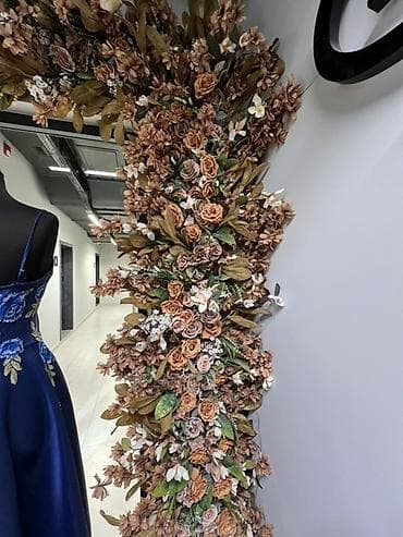 gul qabi: Məhsul: Dekorativ süni çiçək tağı (divar/bucağa quraşdırılan — 2