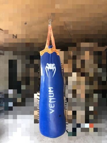 Salam, boks kisəsi əla vəziyyətdədi cırığı falan yoxdu