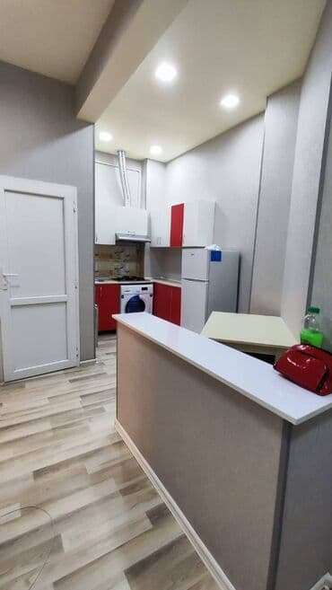 sabuncuda kirayə ev 200 azn: Xətai rayonu,Hezi aslanov metrosuna piyada 5deqiqelik mesafede 12 — 4