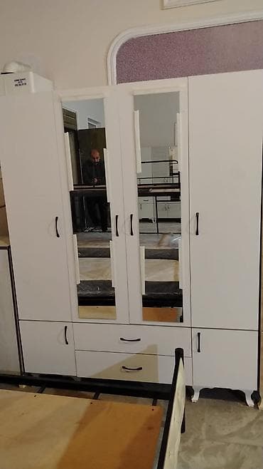 acıq dolab: Yeni, 4 qapılı, Güzgülü, Bej, Digər material, Açılan, Düz dolab — 8