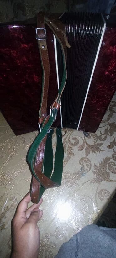 akkardion: Akustik Akkordeon, İşlənmiş, Ünvandan götürmə — 3