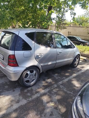 Avtomobil satışı: Mercedes-Benz A-Class (W168), gümüşü rəng, 5 qapılı hetçbek. - — 2