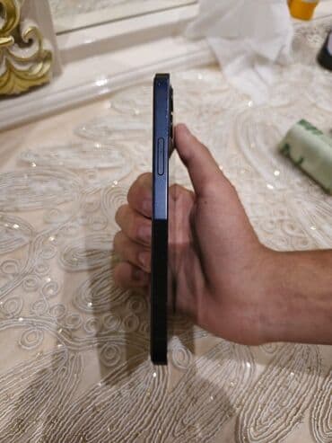 ikinci el ayfon 12: IPhone 12, 64 GB, Qara, Face ID — 3