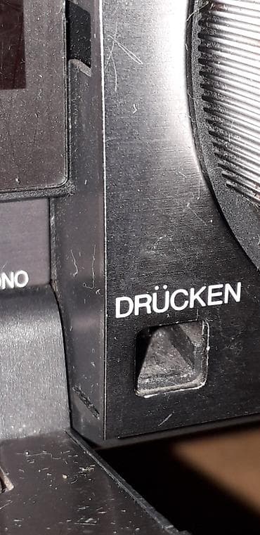 DVD və Blu-ray pleyerlər: Videomaqnitofon JVC HR-S5800EG S-VHS satılır. Kolleksiya modeli. Hifi — 6