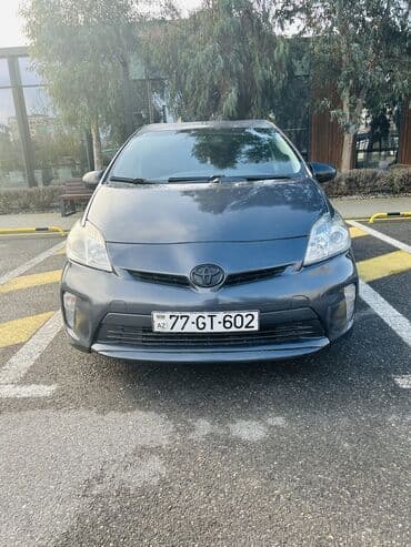 yuksək maaşlı iş elanları: Toyota Prius: 1.8 l | 2015 il Hetçbek — 2