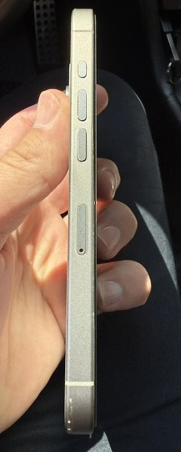 processor core i7: IPhone 15 Pro — 4