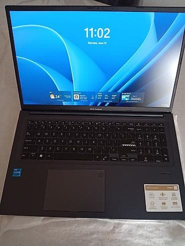 ASUS Vivobook, 17.3 ", Intel Core i5, 512 GB