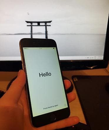 IPhone 6, 32 GB, Space Gray, Barmaq izi