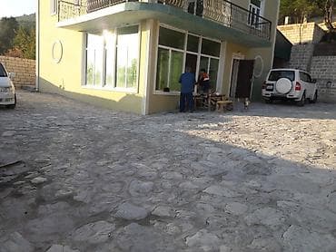 6 ci mikrorayon satilan evler: 4 otaqlı, 600 kv. m, Yeni təmirli — 2