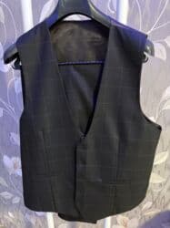 milli ordu forma: Ölçüsü - 48/6. Rəng - Qara (qırmız cızıqları ilə). Tam dəst - Pencək — 2