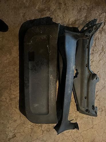 kia k5 2011: Toyata prius 4 eded qapi cexolu
Bagac plastmasi
On bagacin plastmasi — 1