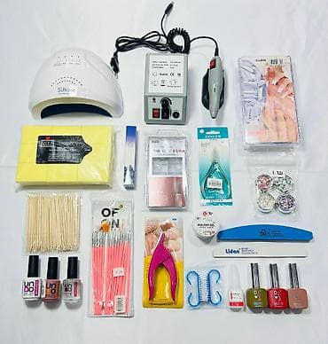 Sərfəli dırnaq seti nəğd 60 AZN. içərisində manikür üçün bütün əsas