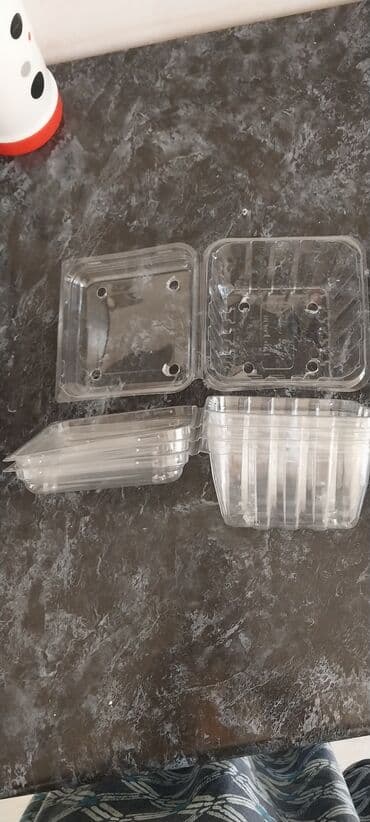 uşaq üçün yemək qab dəsti: 500 ede var — 1