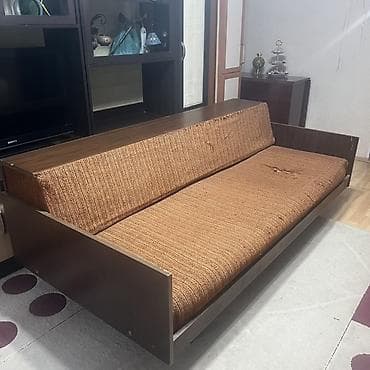 Divan, İşlənmiş, Açılan, Bazasız, Parça, Çatdırılma yoxdur