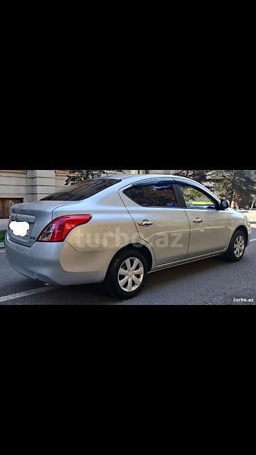 lexus 5 7: Nissan Sunny: 1.2 l | 2012 il Sedan — 4