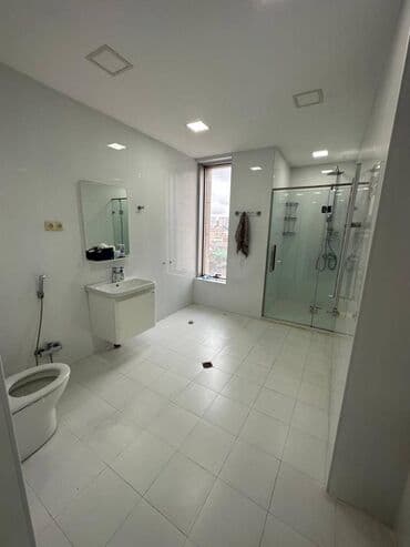 mağaza üçün avadanlıqlarla təchiz olunmuş obyekt: Xətai metrosunun arxası, 12 mərtəbəli plazanın 12 ci mərtəbəsində — 22