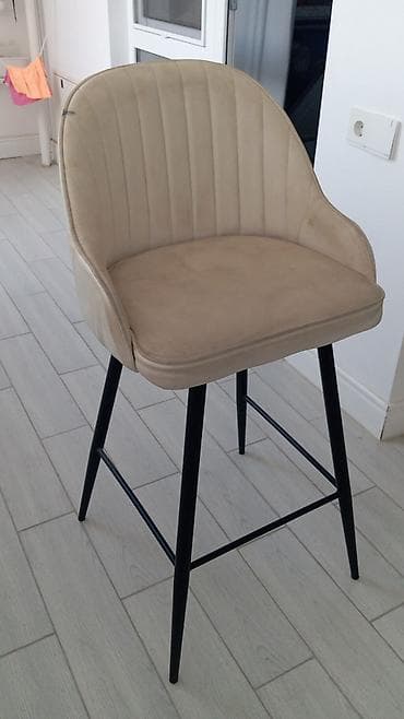 balkon stul: Qum rəngli bar/taburet stullar 3 ədəd=150azn - Dizayn: Yüksək arxa — 1