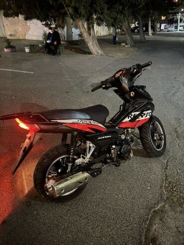 Salam çox tecili satlr senet yoxdu moto qarayevdedi sonu 700 110 cc