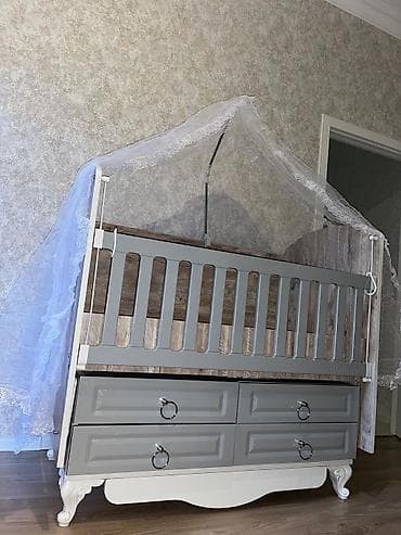 elektrikli besik: Oğlan və qız üçün, Dördbucaq, Beşik, Dəstsiz, Matrassız, Yellənmə mexanizm ilə — 2