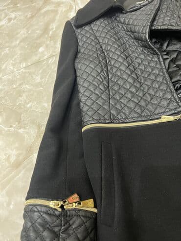 пальто зимнее: Satilir palto Demek olar yenidir,cemi 1-2 defe geyinilib.qollari — 2