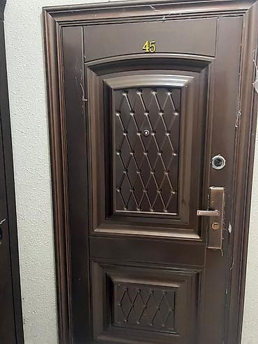 aluminium qapilar: Seyf qapi 210/96sm
145azn
Sahil primorski 1744 leli — 1