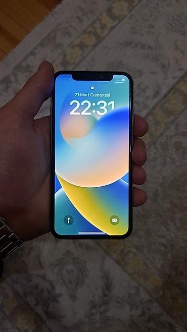 televzor gence satsi: IPhone X, Gümüşü — 2