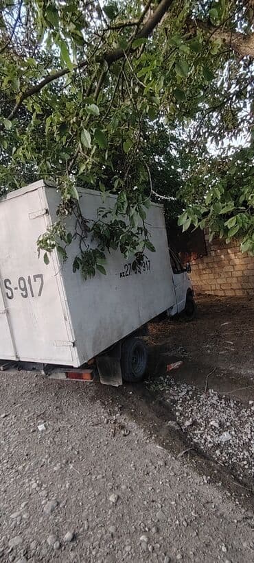 купить мопед бу: Yük Daşıma Furqonu – Ağ rəngli, qapalı kuzov - Növ: Kiçik tonnajlı — 2